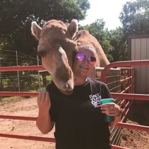 Meet your Posher, Kacie